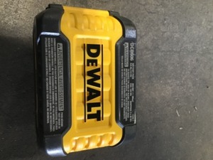 DEWALT FLEXVOLT 20-Volt60-Volt MAX Lithium-Ion 6.0Ah Battery Pack
