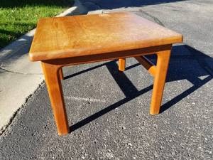 lot 3 image: Danish Modern Teak Table