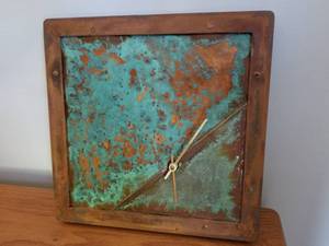 lot 17 image: Copper Clock