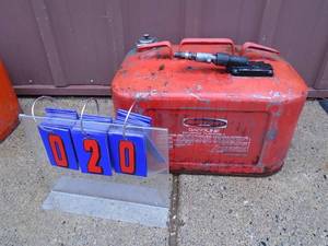 lot 20 image: Steel boat gas tank. Used condition. As shown.