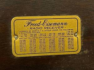 lot 95 image: Freed- Eisemann Radio Receiver