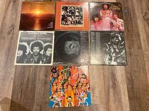lot 102 image: Jimi Hendrix Album Lot