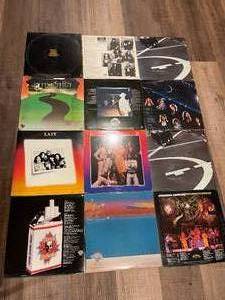 lot 187 image: Vintage Jefferson Airplane  Starship, Lynyrd Skynyrd Albums