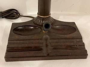 lot 235 image: Vintage Desk Lamp