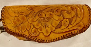 lot 277 image: Lovely Leather Case with a Zipper