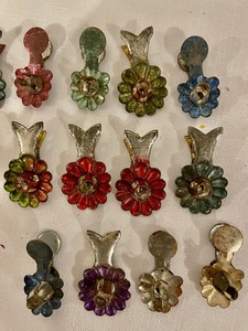 lot 287 image: 14 Vintage Holiday Tree Candle Holders