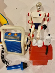 lot 285 image: Vintage Goodies