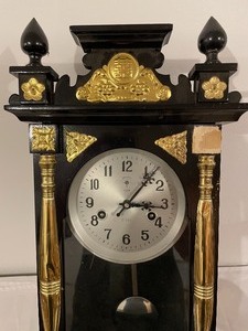 lot 298 image: Polaris 15 Day Clock