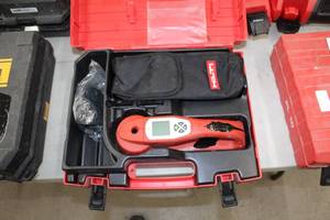 lot 353 image: Hilti PS 20 6V Cordless Industrial Handheld Portable Ferrous Metal Detector  with Plastic Case