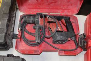 lot 373 image: Hilti TE 5 Rotary Hammer Drill  with Plastic Case