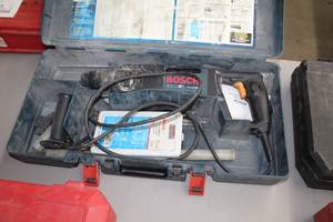 lot 416 image: Bosch 11224VSR Bulldog Drill  with Plastic Case