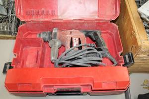 lot 402 image: Hilti TE 15 12 Rotary Hammer Drill  with Plastic Case