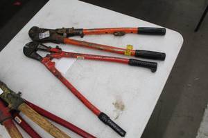 lot 447 image: Lot of (2) Cable Cutters