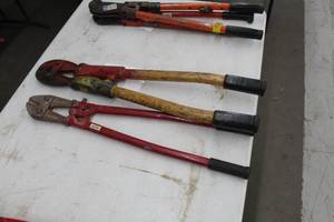 lot 448 image: Lot of (2) Cable Cutters