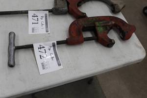 lot 472 image: Ridgid No. 4-S Heavy Duty Pipe Cutter