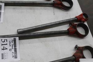 lot 514 image: Lot of (2) Pipe Thread Wrenches  - 2, 3-12