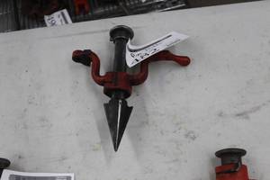 lot 482 image: Ridgid No. 341 Pipe Vise