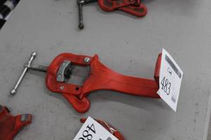lot 483 image: Ridgid Pipe Clamp