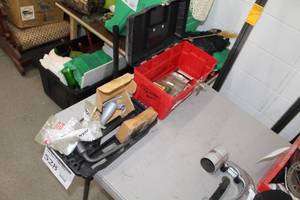 lot 528 image: Tool Box, Tool Tray  with Pipe Tools, Pipe Tool Accessories, Misc Hardware