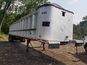 2000 Benson 40FT TA Tandem-Axle End Dump Trailer