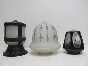 lot 39 image: Vintage Glass Light Fixture Shades