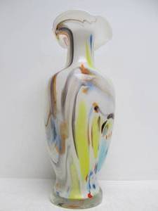 lot 44 image: Nice Vintage Large Art Glass Vase