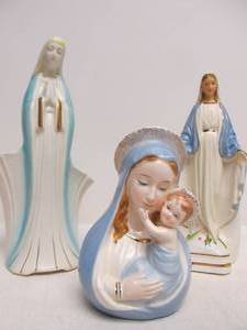 lot 59 image: 3 Vintage Catholic Virgin Mary CeramicPorcelain Planters