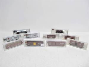 lot 171 image: Lot of 10 Southern Pacific N Scale Train Cars
