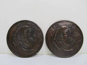 lot 159 image: Quality Pair of Signed Solid Bronze Equestrian Award Plaques by Douwe Blumberg