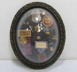 lot 164 image: Vintage Oval Display wBoy Scout Items