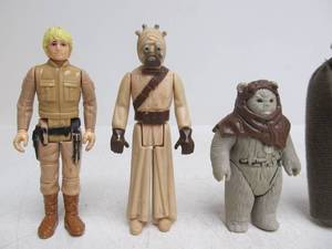 lot 21 image: Lot of Orig Vintage 1970s Kenner STAR WARS Action Figures