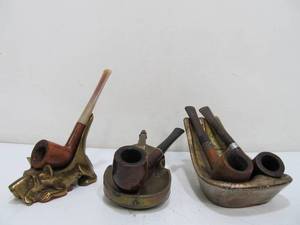 lot 273 image: Nice Group of Vintage Smoking Pipes & Pipe Stands
