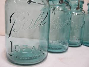lot 225 image: Nice Clean Set of 6 Matching Ball Ideal Canning Jars