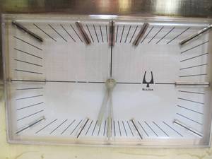 lot 302 image: Mid Century Style Bulova Solid Brass Desk Clock