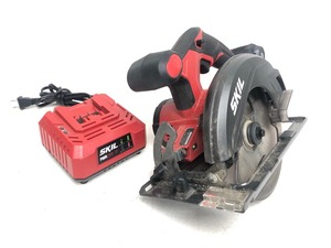 lot 307 image: Working Cordless SKIL Circular Saw