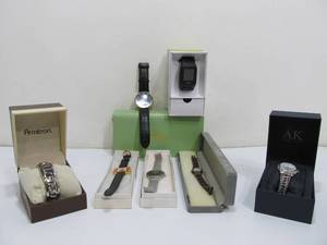 lot 326 image: Group of Assorted Watches 