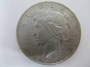 lot 338 image: 1922 S Silver Peace Dollar - Au