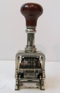 lot 18 image: Fancy Antique Numbering Stamp Machine