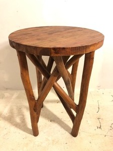 lot 37 image: Rustic Vintage Natural Log Lamp Table
