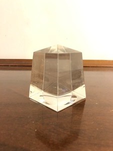 lot 45 image: Signed Vintage BACCARAT Crystal Obelisk Paperweight