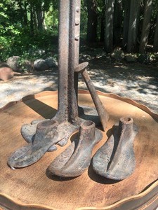 lot 56 image: Antique Cast Iron Cobblers Tools