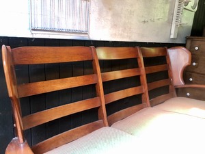 lot 58 image: Vintage Mid Century 3-Seat Sofa