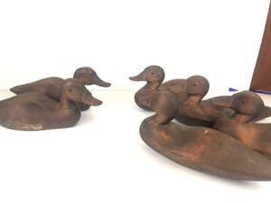 lot 87 image: Lot of 6 Hand Carved Wooden Duck Decoys