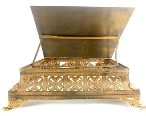lot 108 image: Ornate Antique Brass Adjustable Bible Stand