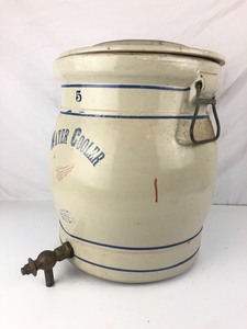 lot 111 image: RED WING 5 Gallon Water Cooler wLid (Hairlines)