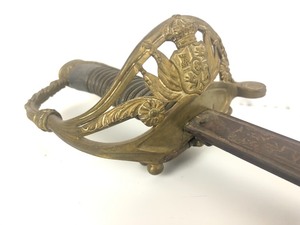 lot 115 image: Antique Spanish Sword wHinged Guard