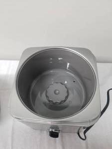lot 92 image: Cuisinart 2 qt Yogurt and Ice Cream Maker