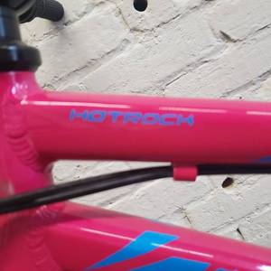 lot 81 image: Girls Hot Pink Hotrocks Bicycle