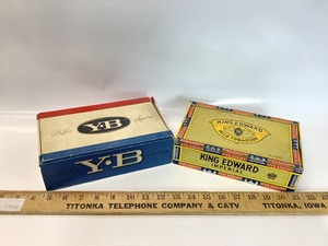 lot 33 image: Vintage Cigar Boxes