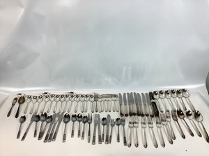 lot 63 image: Silverware